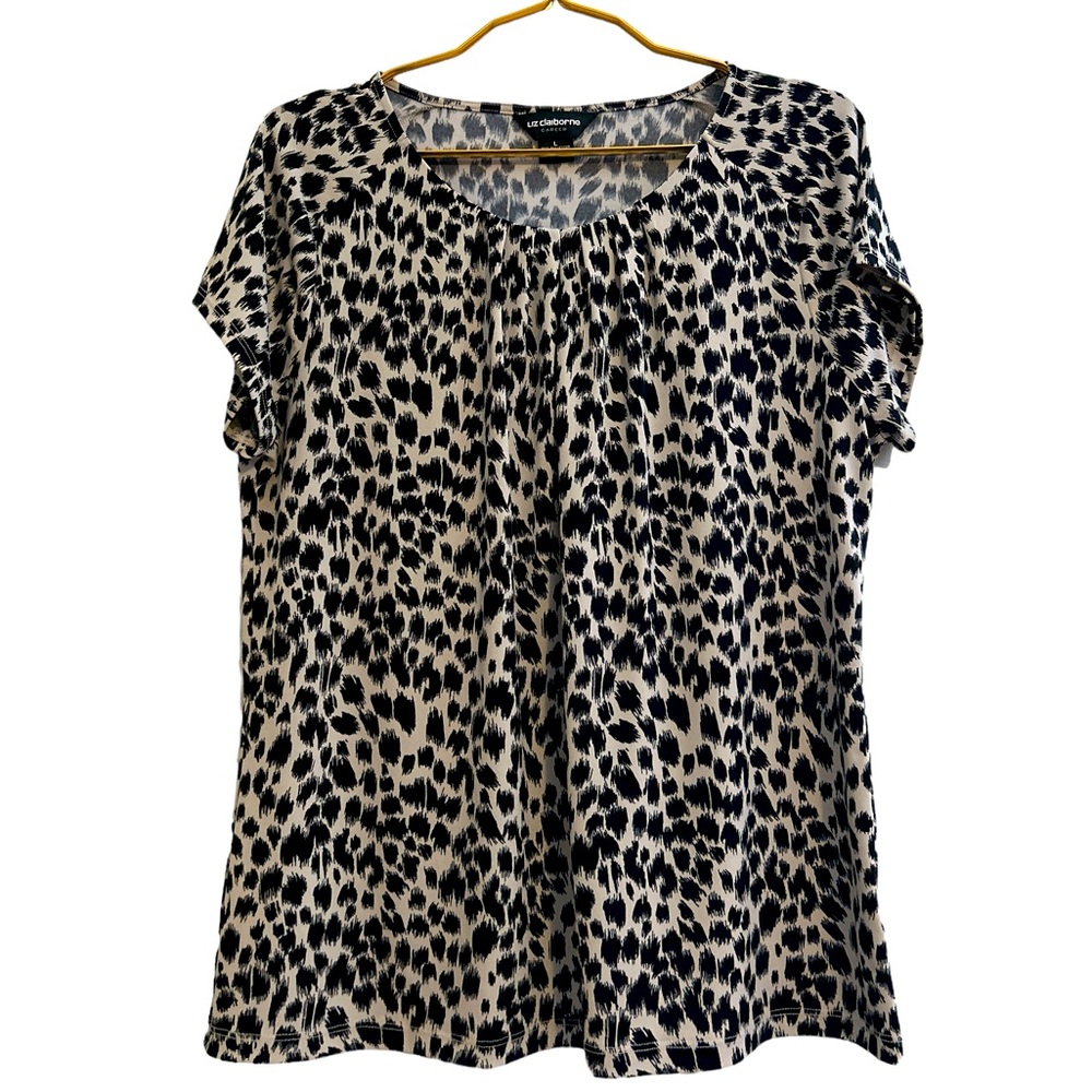 Liz Claiborne Animal Print Top size Large